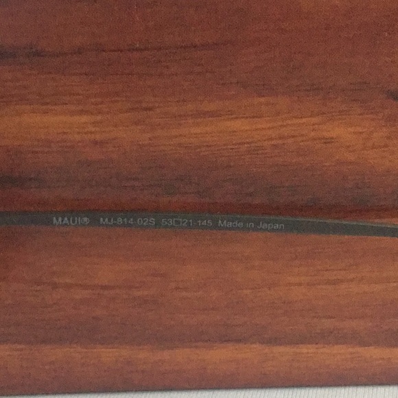 MAUI JIM LITTLE MAKS TITANIUM POLARIZED . - Picture 6 of 8